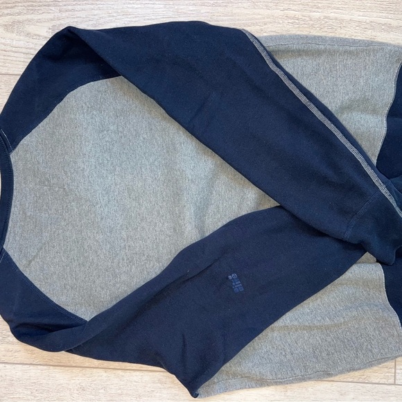 Rare Alife NYC crewneck - Picture 6 of 6